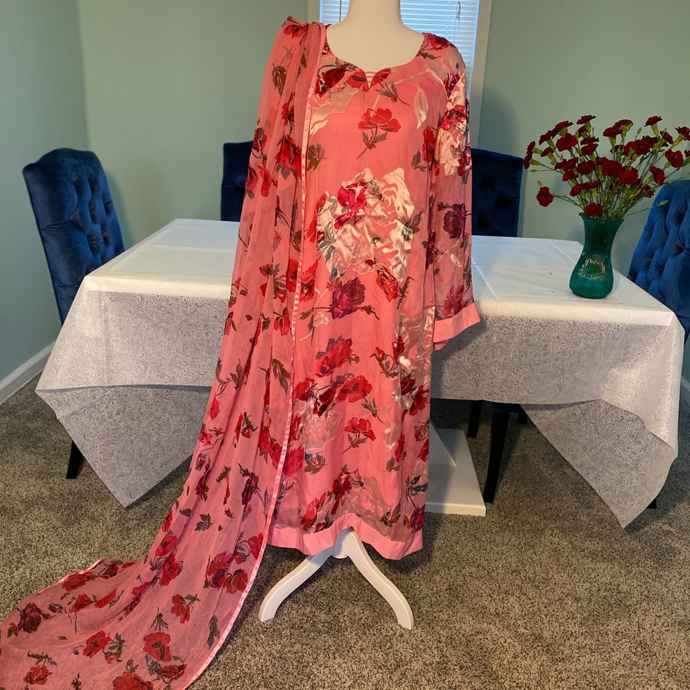 🌈SALE!!!🌈🌟Pakistani suit pure chiffon broshia